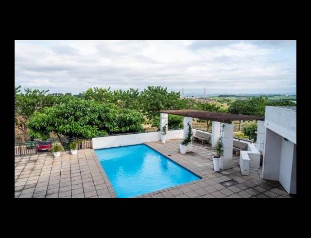 2 BEDROOM APARTMENT FOR SALE IN UMHLANGA RIDGE